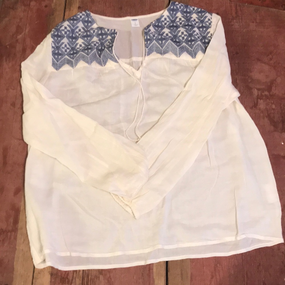 Embroidered top